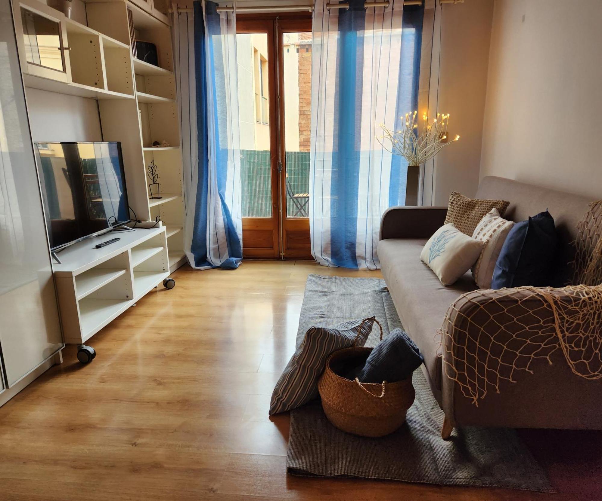 Near Ramblas - Only For Over 32 Days Appartement