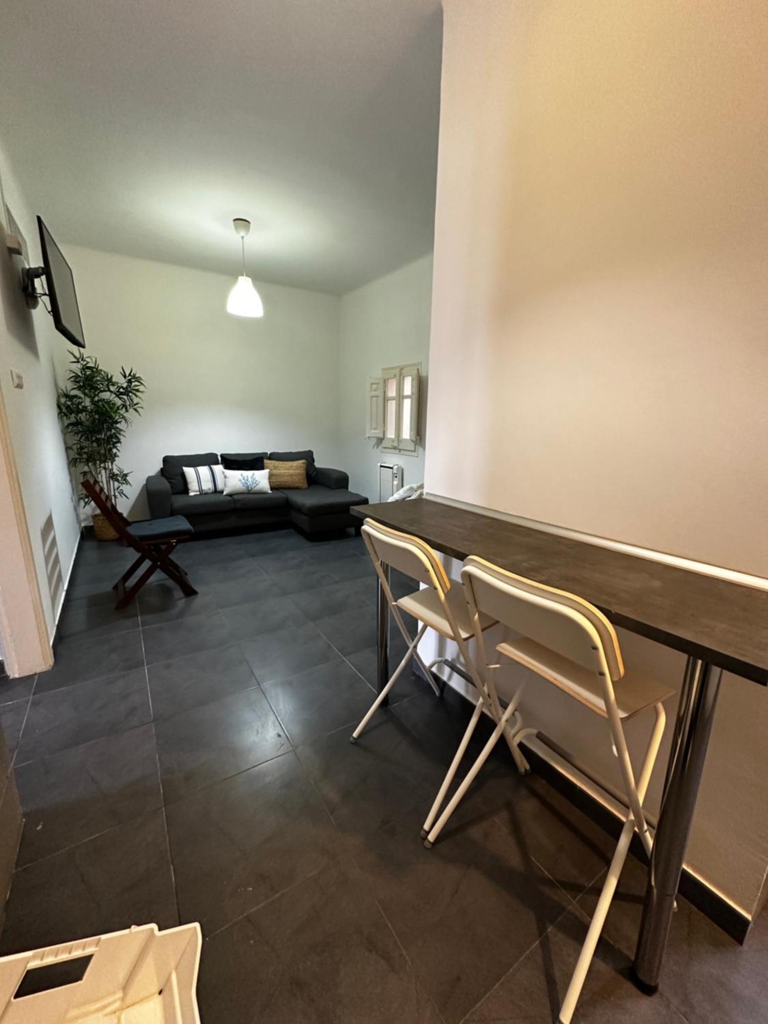 Near Ramblas - Only For Over 32 Days Appartement *