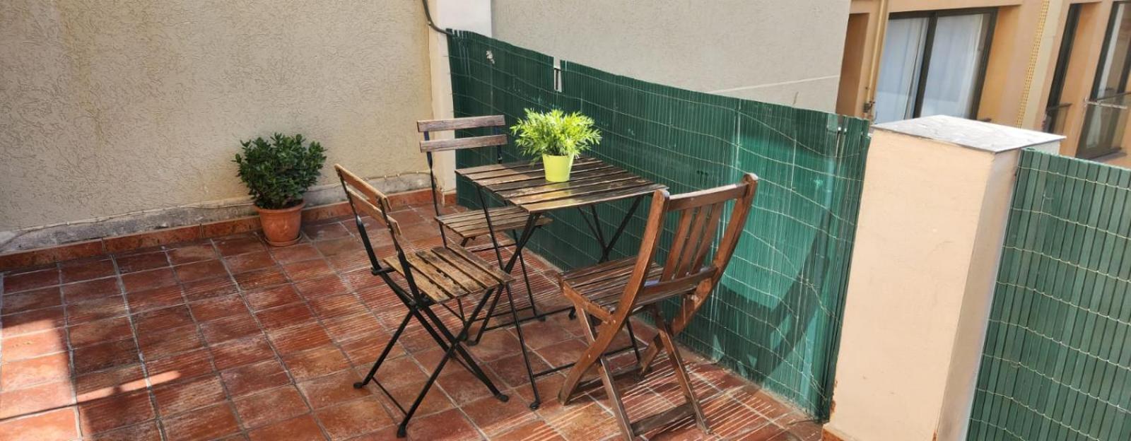 Near Ramblas - Only For Over 32 Days Appartement