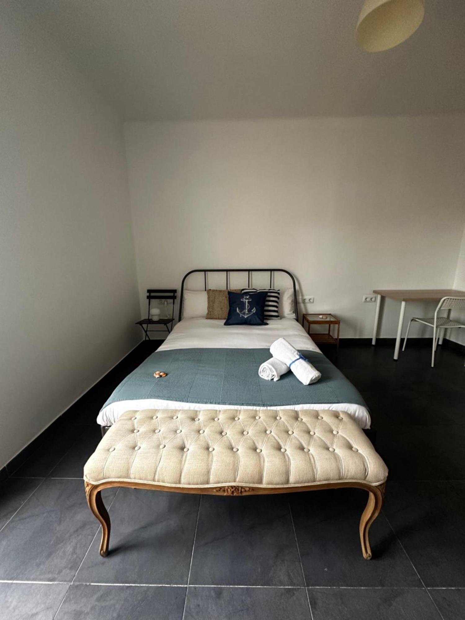 Near Ramblas - Only For Over 32 Days Apartamento *