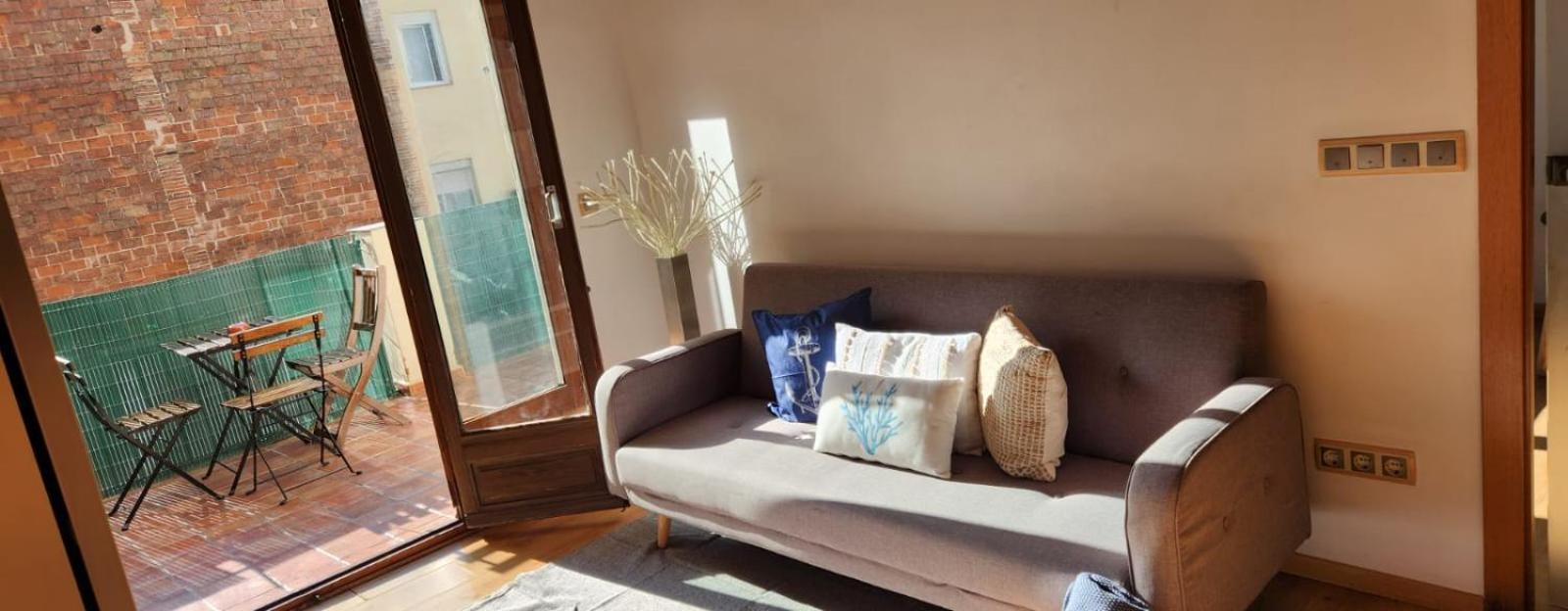 Apartment Near Ramblas - Only For Over 32 Days